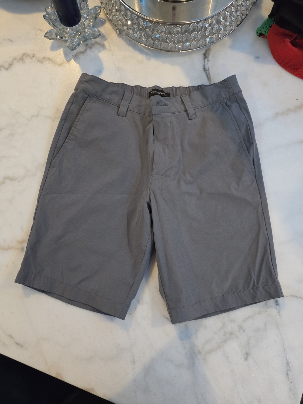 Banana Republic Grey Performance Stretch Hybrid Commuter Shorts Size 30